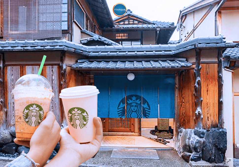 Starbucks Coffee Ninenzaka Yasaka Tea Parlor